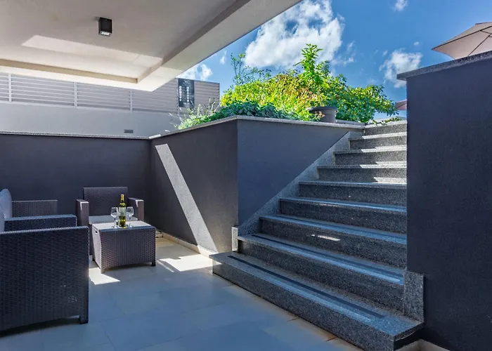 Km 1 Exclusive Zadar