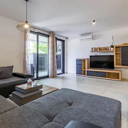 Apartment Km 1 Exclusive