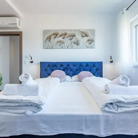 Km 1 Exclusive Apartment Zadar